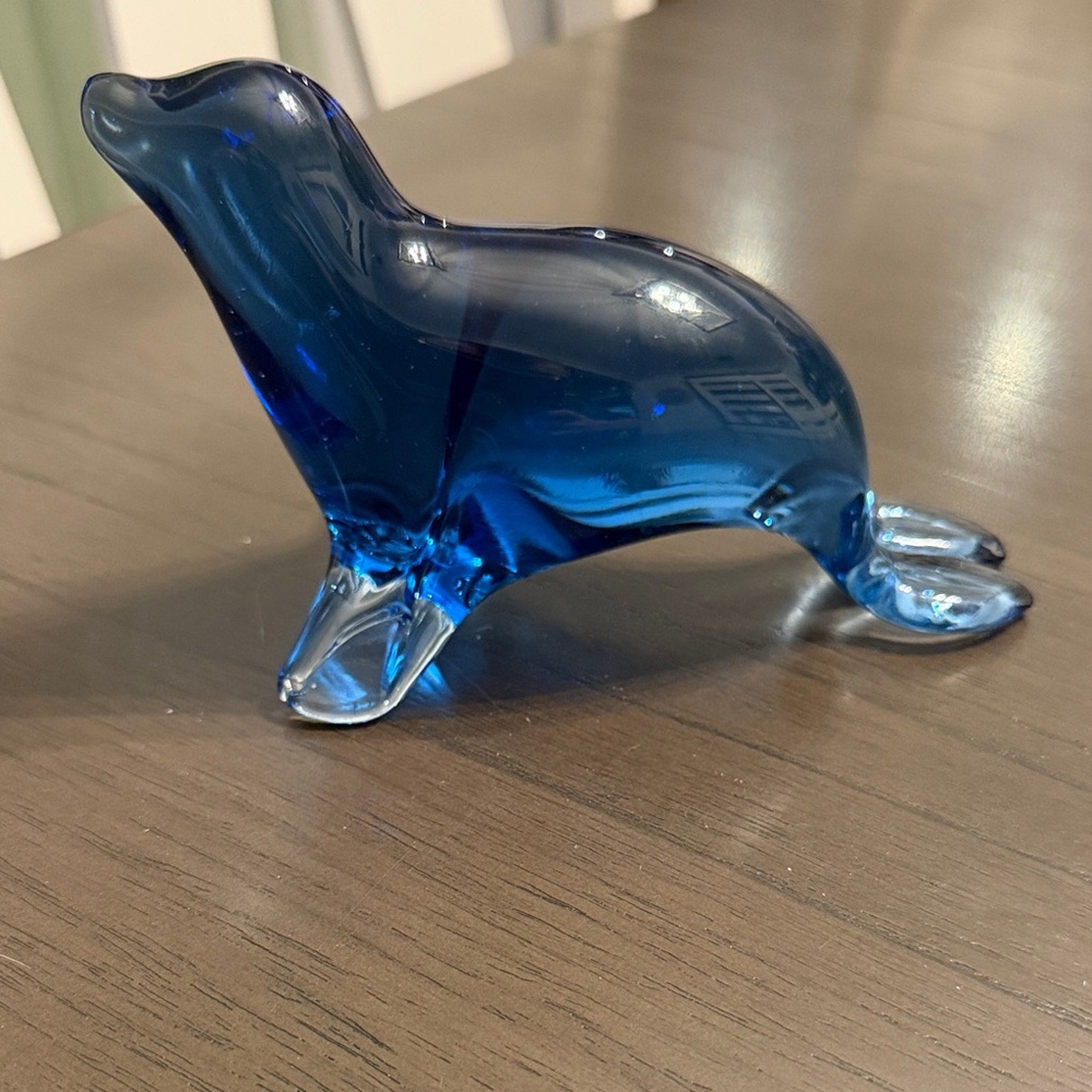 1980’s Cobalt Blue Art Glass Sea Lion Figurine
